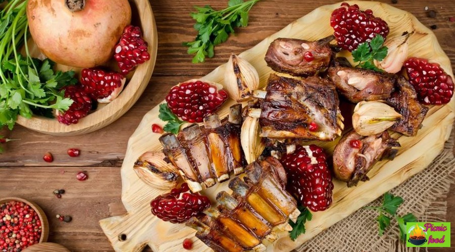 Вкуснейшие бараньи ребрышки на мангале с гранатовым соком