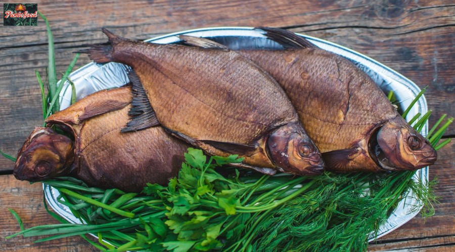 Как происходит горячее копчение продуктов в казане
